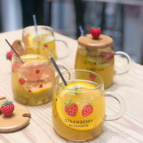 网红玻璃北欧牛奶杯图片,网红牛奶杯的时尚演绎