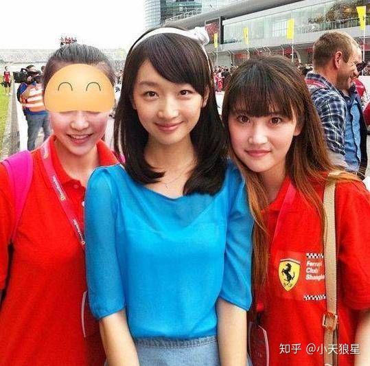 明星比路人好看吗,究竟谁更胜一筹？