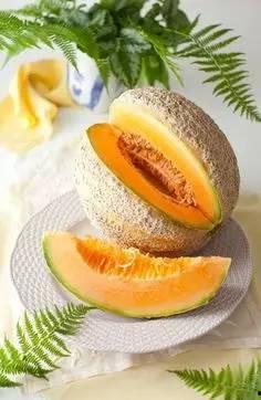 吃木瓜后能吃哈密瓜吗,食用搭配的奇妙之旅